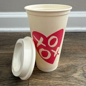 Starbucks 2012 Love Valentine’s Day XOXO Grande 16-Ounce Reusable Travel Cup